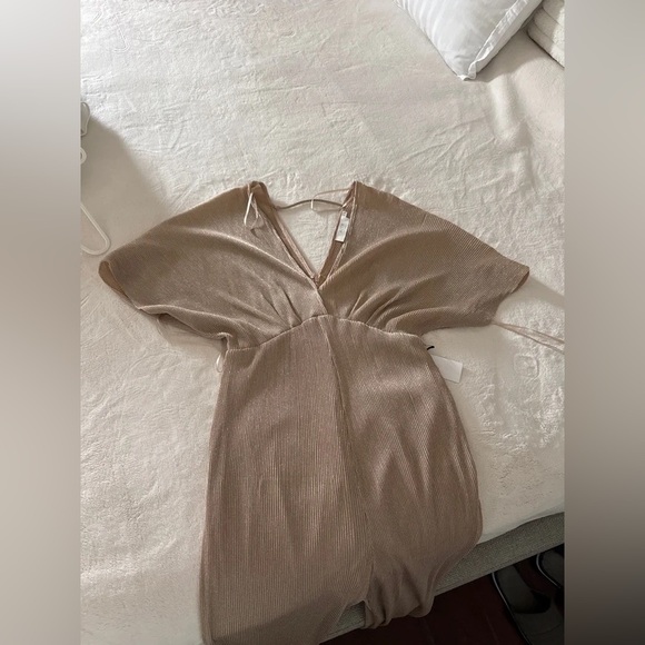 Champagne Metallic V-Neck Maxi Dress - Picture 3 of 3